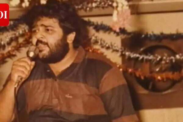 Thakkali Srinivasan Death News: Veteran Tamil filmmaker Thakkali Srinivasan passes away at 72 in Bengaluru after prolonged illness |