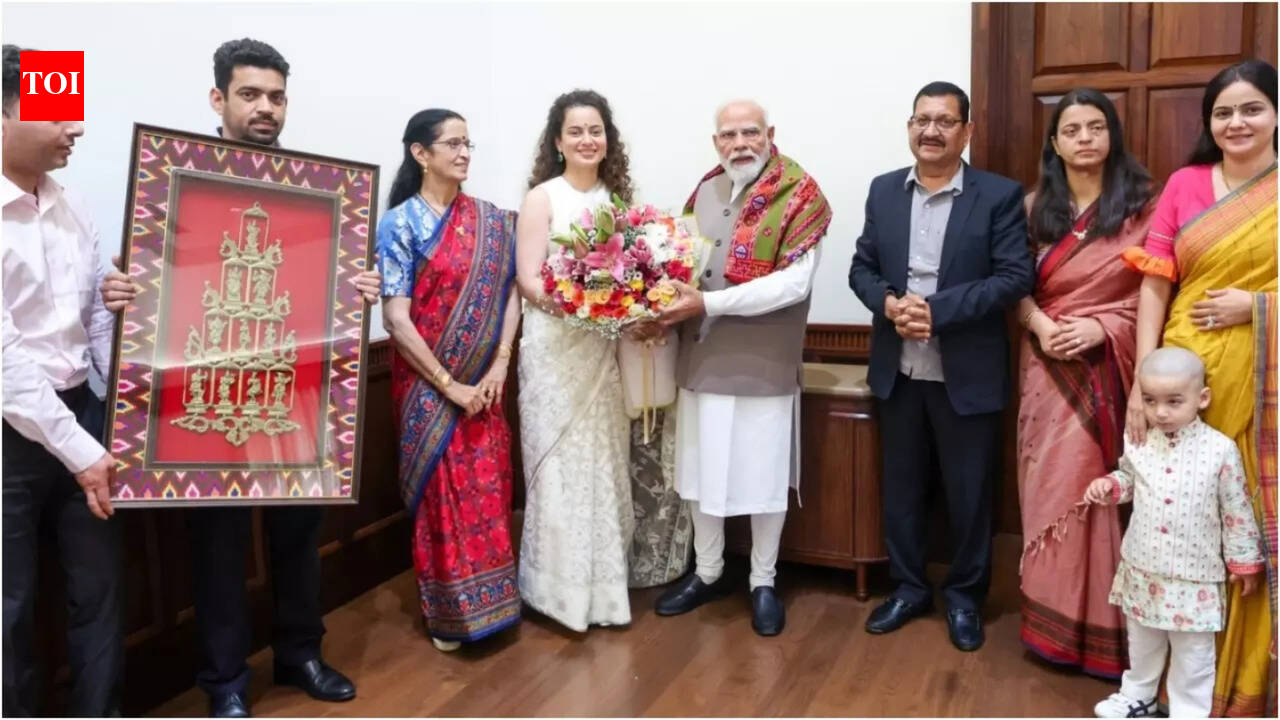 Kangana Ranaut meets PM Narendra Modi on her birthday; says, 'Mere liye yeh ek yaadgar janmadin hai' |