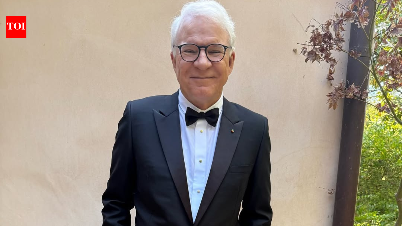 Steve Martin Quote: Quote of the by Steve Martin: 'The greatest thing you can do is surprise yourself' | English Movie News