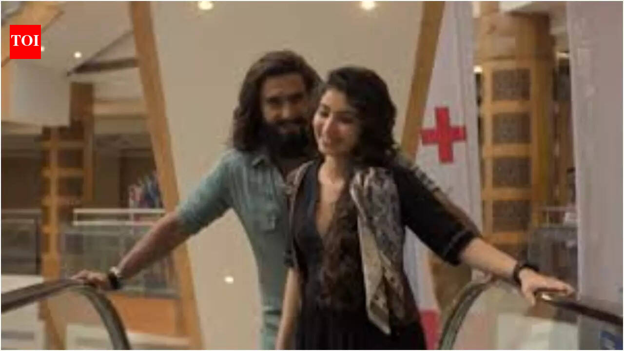 'From Karachi to Malad in seconds': Fans spot Mumbai mall in Ranveer Singh’s 'Gehra Hua' song from 'Dhurandhar' | Hindi Movie News