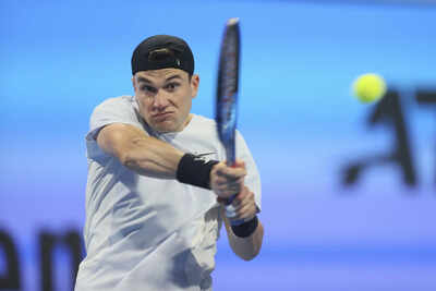 Jack Draper stuns Novak Djokovic in Indian Wells thriller; Carlos Alcaraz marches into quarters