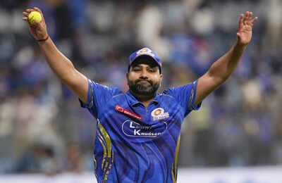 'Much fitter': Rohit Sharma gets Mumbai Indians head coach's boost ahead of IPL 2026