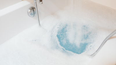 Why soap foam is always white? The surprising science behind the bubbles