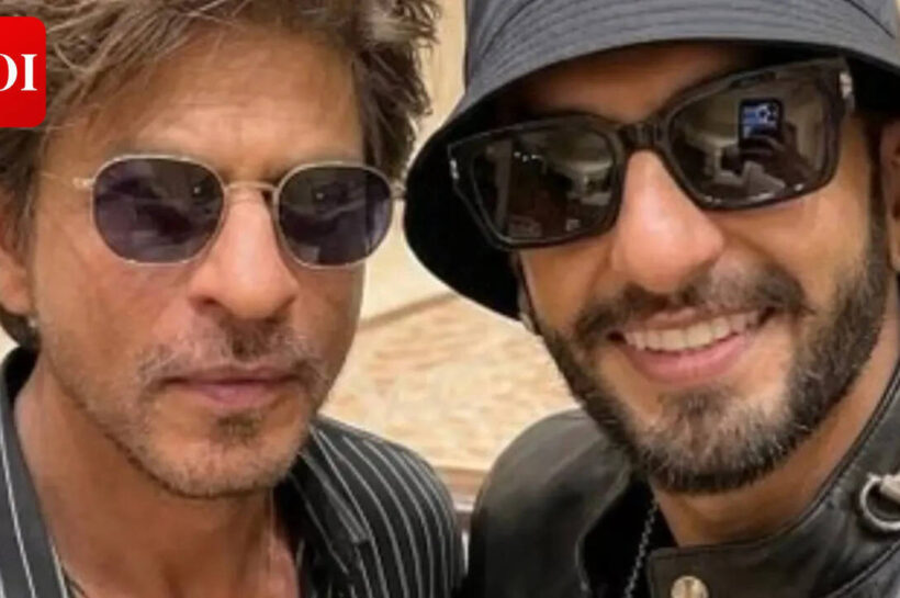 Shah Rukh Khan and Ranveer Singh's selfie sparks frenzy; fans say 'Badshah and Dhurandhar together' - PICS |