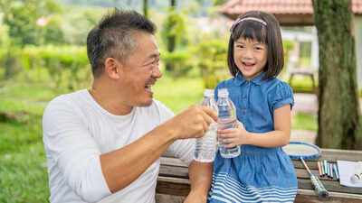 How much water should children drink? 6 hydration tips every parent should know for kids during the heatwave in India |