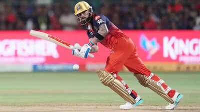 Virat Kohli scripts history vs DC, becomes first batter ever in IPL to ...