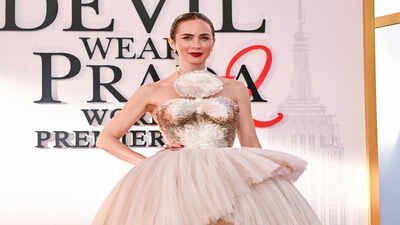 Emily Blunt: Emily Blunt stuns in Schiaparelli gown at 'The Devil Wears Prada 2' premiere |