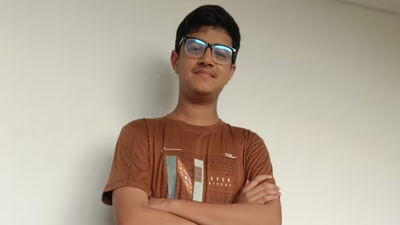 Education Tips For Parents: This CBSE topper scored a perfect 500/500, but what his father said before his exams was the child’s real strength |
