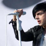 Inmate boasted after fatal prison attack on singer Ian Watkins, prosecutors tell UK court