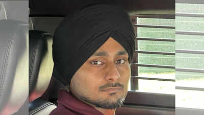 20-year-old Prabhjot Singh deported from Canada after involvement in extortion-related crimes