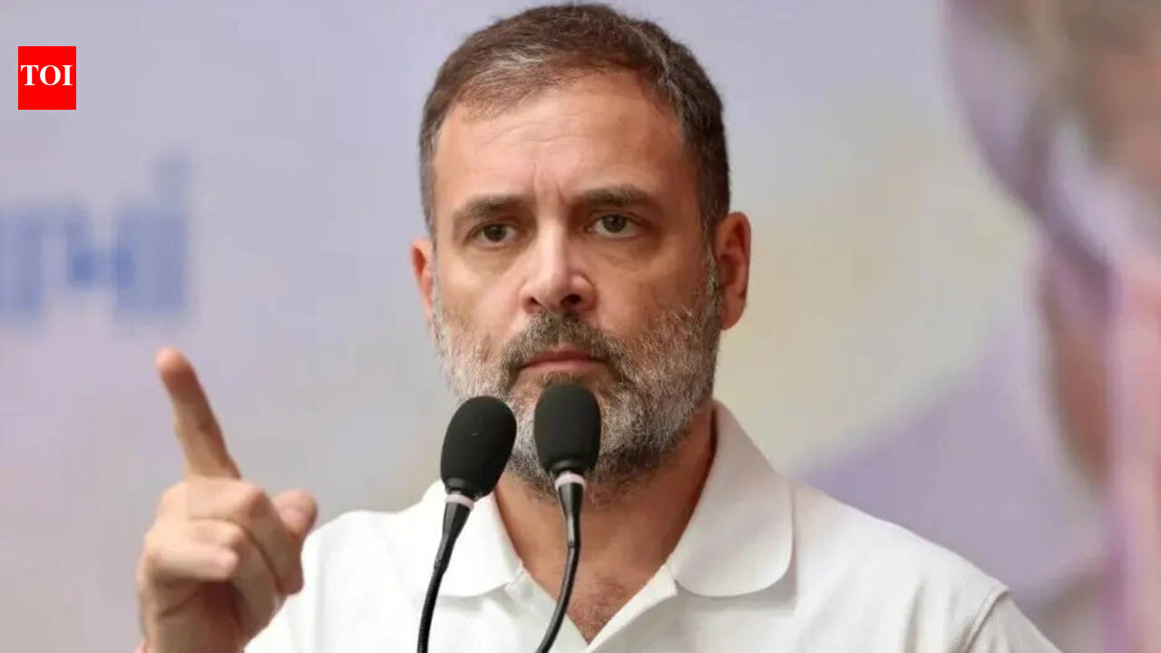 ‘Can’t stop paper leaks, how will he halt war’: Congress targets PM Modi over NEET-UG paper leak