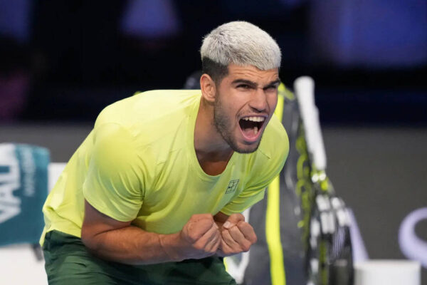 Why has Carlos Alcaraz withdrawn from Wimbledon 2026 tennis tournament?