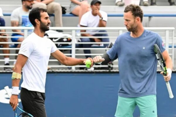 Yuki Bhambri-Michael Venus storm into French Open doubles second round | Tennis News
