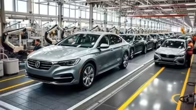Auto exporters dodge West Asia pothole