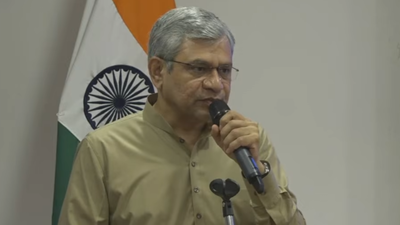 Cabinet clears Rs 1.52 lakh crore push across cotton, railways, semiconductors, sugar and credit schemes