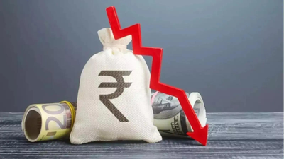 Rupee at 95.74, hits all-time low as oil prices pressure economy