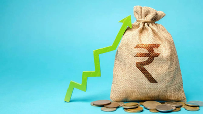 Rupee rebounds after RBI support, how long will the recovery momentum last?