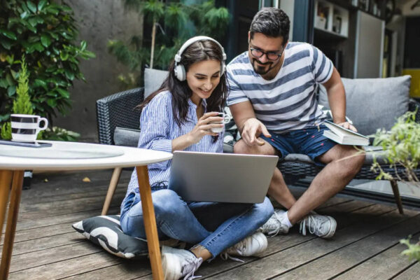 Things you’ll only realise about your partner when you WFH together