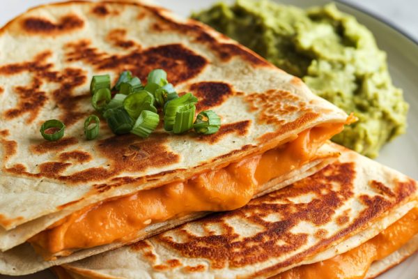 8 healthy cheese recipes packed with protein, calcium and good fats