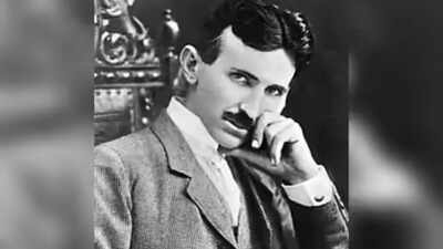 Quote of the day by Nikola Tesla: “One has to be sane to think clearly, but one can think deeply and be quite insane.”