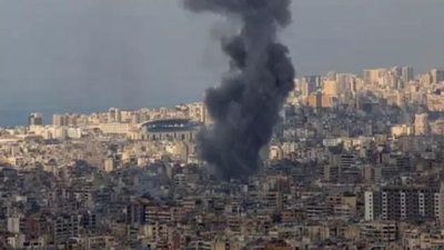 Israel issues evacuation warning; kills 1, hurts 4 in Lebanon strikes