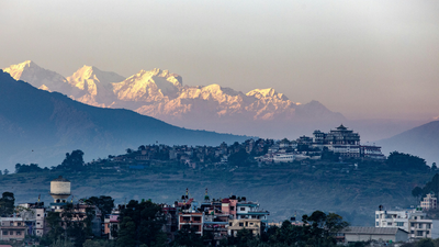 Why snowfall in the Himalayas is declining: Scientists warn of a growing crisis