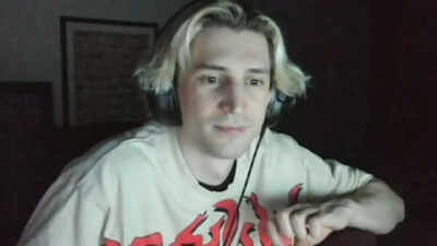 xQc ignites online storm with bold gender dynamics take on female police officers during livestream