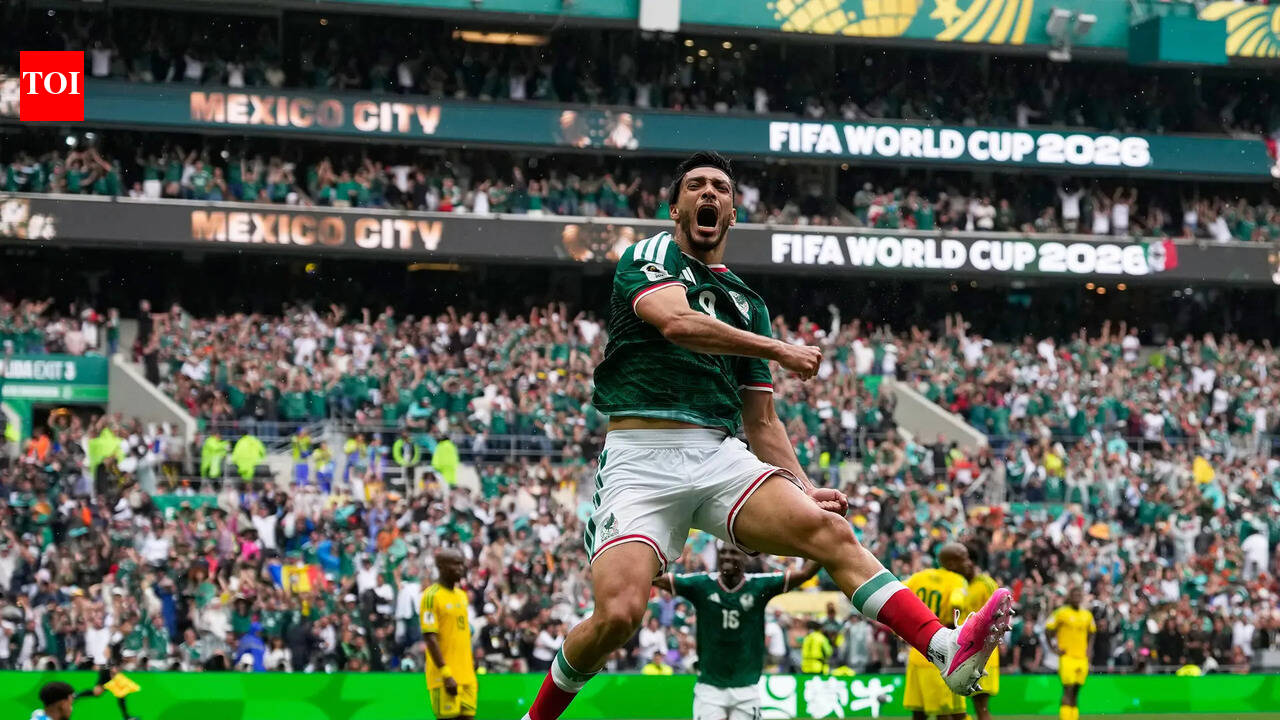 More red cards than goals! Mexico's 2-0 win over South Africa becomes first World Cup opener with three dismissals | Football News