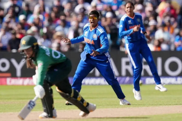 64-run hammering! Deepti Sharma and Richa Ghosh sink Pakistan as India begin T20 World Cup with big win | Cricket News