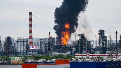 'Dragging out of war': Ukraine hits Moscow region's largest refinery in deep-strike attack - video