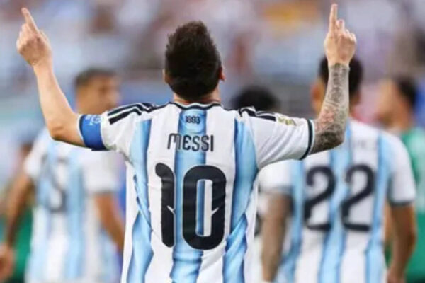 ‘Messi is a joke!’ : Wayne Rooney’s 14-year-old tweet resurfaces after Argentine icon’s record-breaking World Cup heroics | Football News