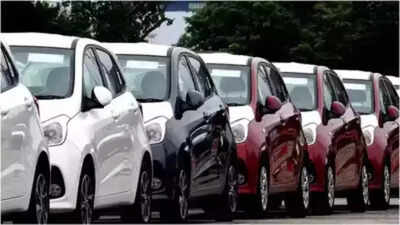 Auto sales hit record high in May