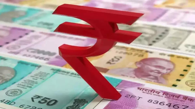 Rupee ends higher for second day, settles at 94.33 as trade deal hopes offset oil concerns