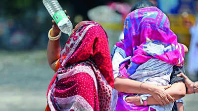 24-hour heat stress: Day ‘feel’ 50°C, night warmest in 2 years; Yellow alert for rain, thunderstorm over next 2 days