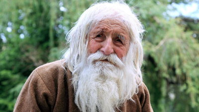 At 103, he walked 20 km a day to beg on the streets and then donated $46,000 to orphanages and churches: Meet the 'saint' of Bulgaria