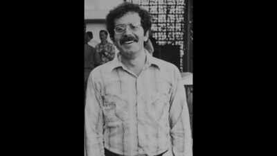 Quote of the day by American astronomer Marc Aaronson: “If we are going to die anyway...why be cautious? Why not risk all now, at this moment, in this adventure?”