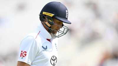 'It was madness': Geoffrey Boycott tears into Joe Root's captaincy in second Test, thanks 'heavens' for Ben Stokes' return