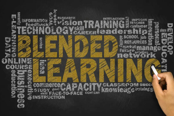 What is the Blended Learning Model? 8 must-know facts for parents to support their child