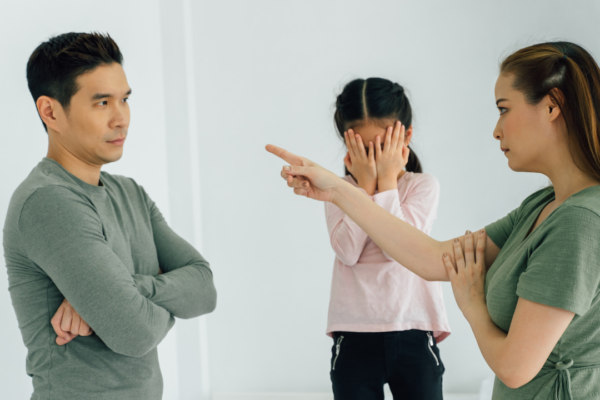 5 things fathers should never do and how these mistakes affect a child’s personality
