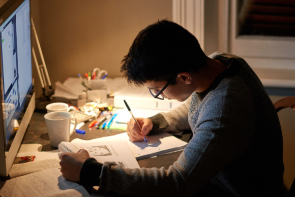 Teacher reveals 6 habits shared by top-performing students