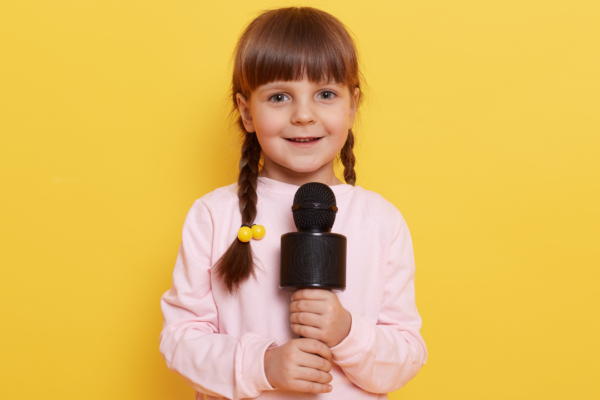 5 at-home activities that can help children become confident public speakers