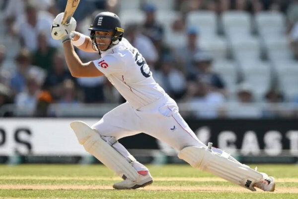 England 237/5 in 52.2 Overs
