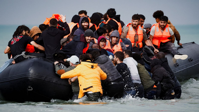 UK records over 50,000 missing illegal migrants, including 1,200 foreign offenders: Report