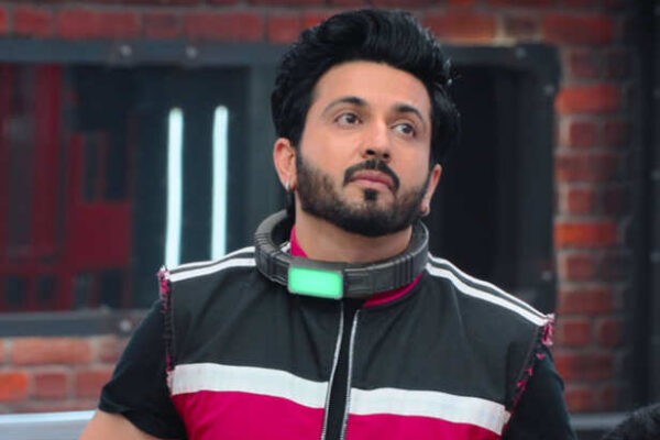 Lock Upp S2: Fans feel Dheeraj Dhoopar is playing it too safe and fading into the background
