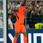 Watch: 29 June déjà vu! Justin Kluivert repeats father Patrick Kluivert's penalty heartbreak 26 years later | Football News
