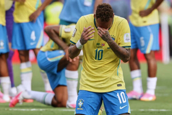 Neymar Bids Emotional Farewell to Brazil National Team After World Cup Defeat | Football News