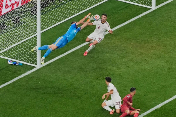 The Spanish wall: Spain shatter World Cup record with sixth straight clean sheet | Football News