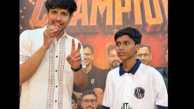 14-year-old Hindi-medium student cracks JEE Advanced: What parents can do differently to nurture a child's talent |