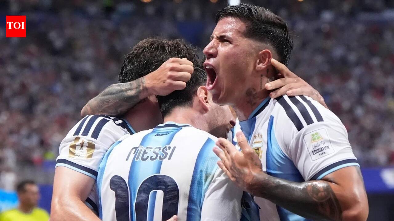 From 0-2 to 3-2: Lionel Messi's Argentina script remarkable comeback against Egypt, storm into FIFA World Cup quarterfinals | Football News