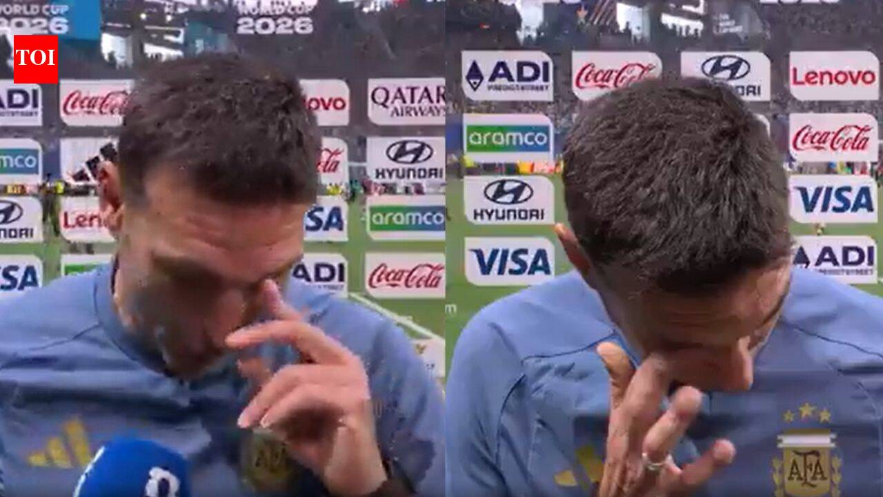 'I can't look at you, I'm sorry': Argentina coach Lionel Scaloni's emotional post-match interview goes viral after Egypt win at FIFA World Cup - Watch | Football News